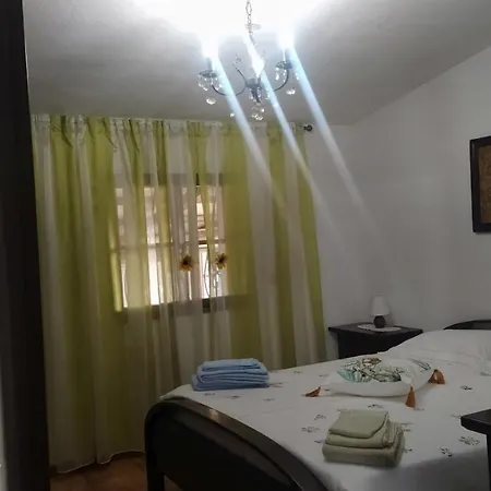 Vacanze Corrado 2 Holiday home *